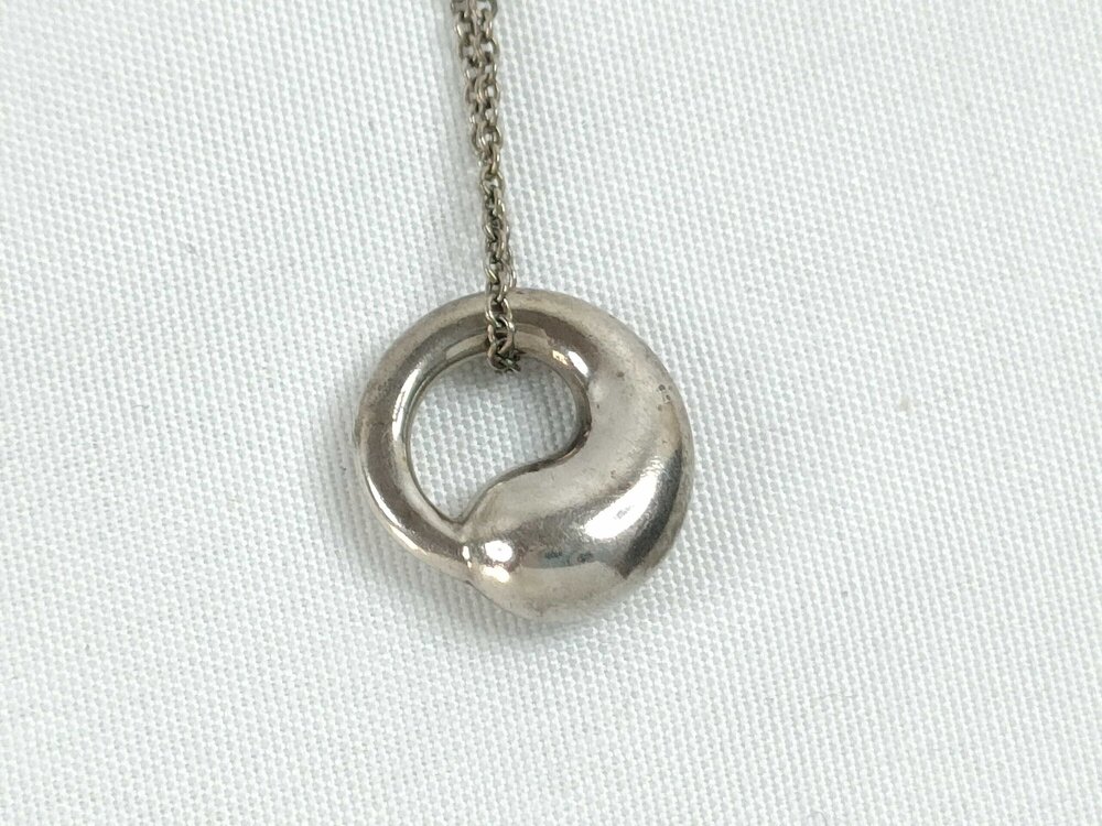 Tiffany & Co. Elsa Peretti Eternal Circle Pendant Necklace in solid .925 sterlin